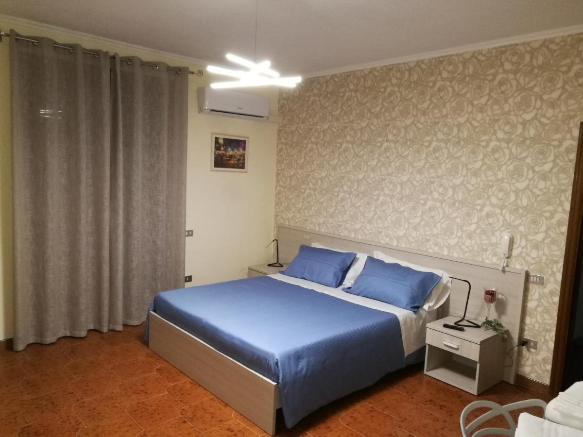 B&B Villa Alba มาเตรา ภายนอก รูปภาพ